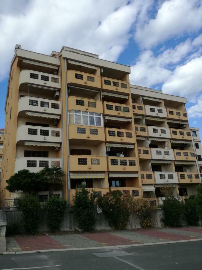 Apartman Una Crikvenica Exterior foto